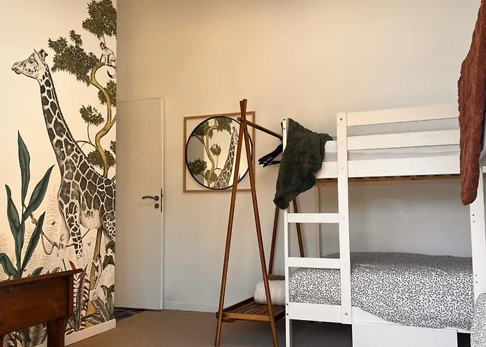 Belle Longère Rénovée Avec Piscine à 5 Minutes Du Futuroscope Сasa de vacaciones Chasseneuil-du-Poitou